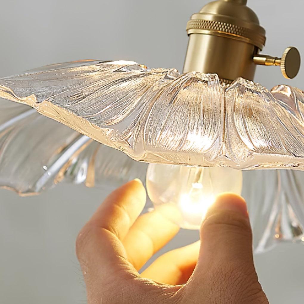 NostalgieLicht - Retro Glass Pendant Lamp with Copper Accents