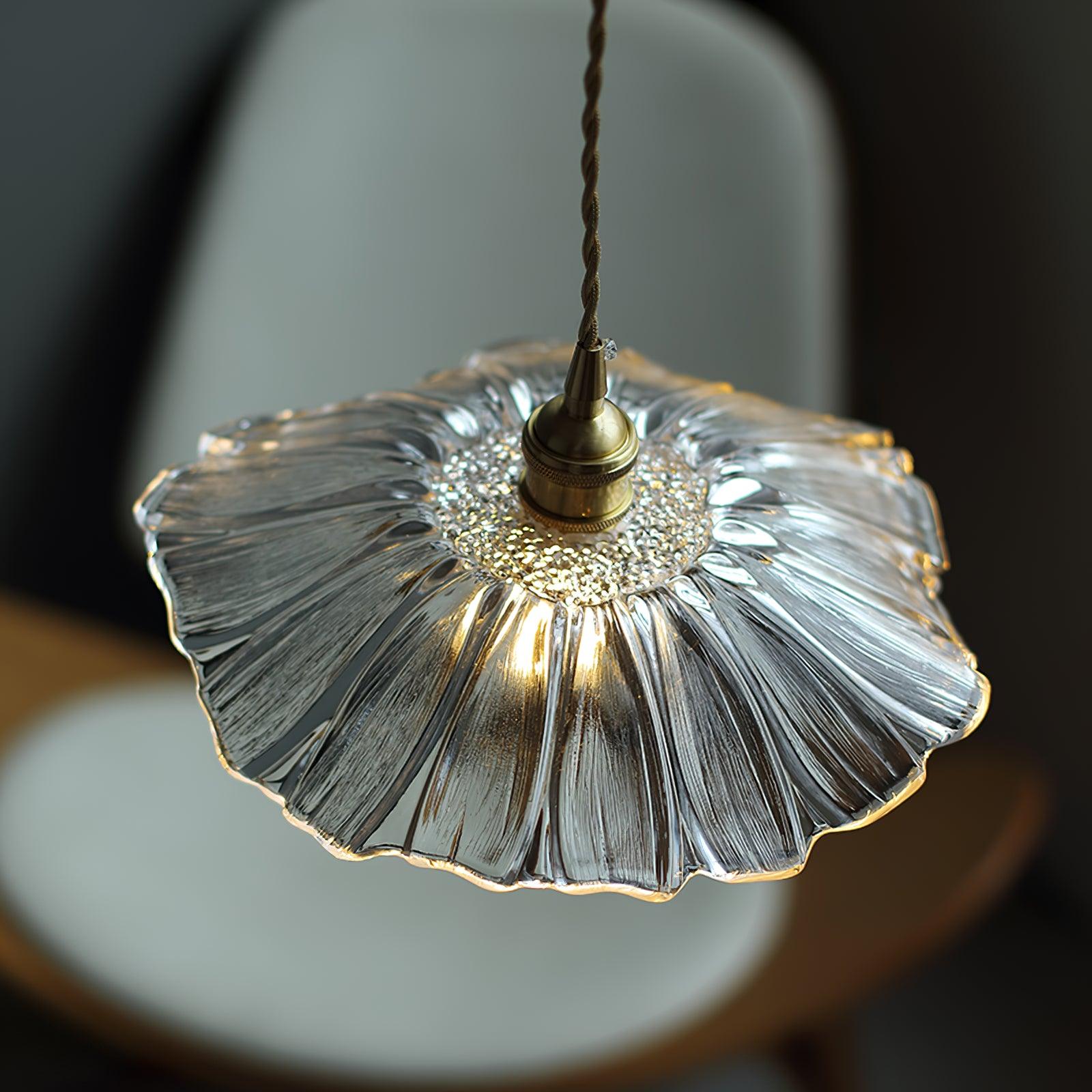 NostalgieLicht - Retro Glass Pendant Lamp with Copper Accents