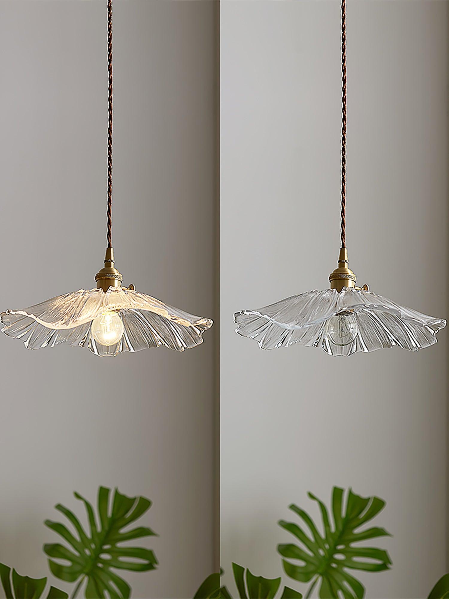 NostalgieLicht - Retro Glass Pendant Lamp with Copper Accents