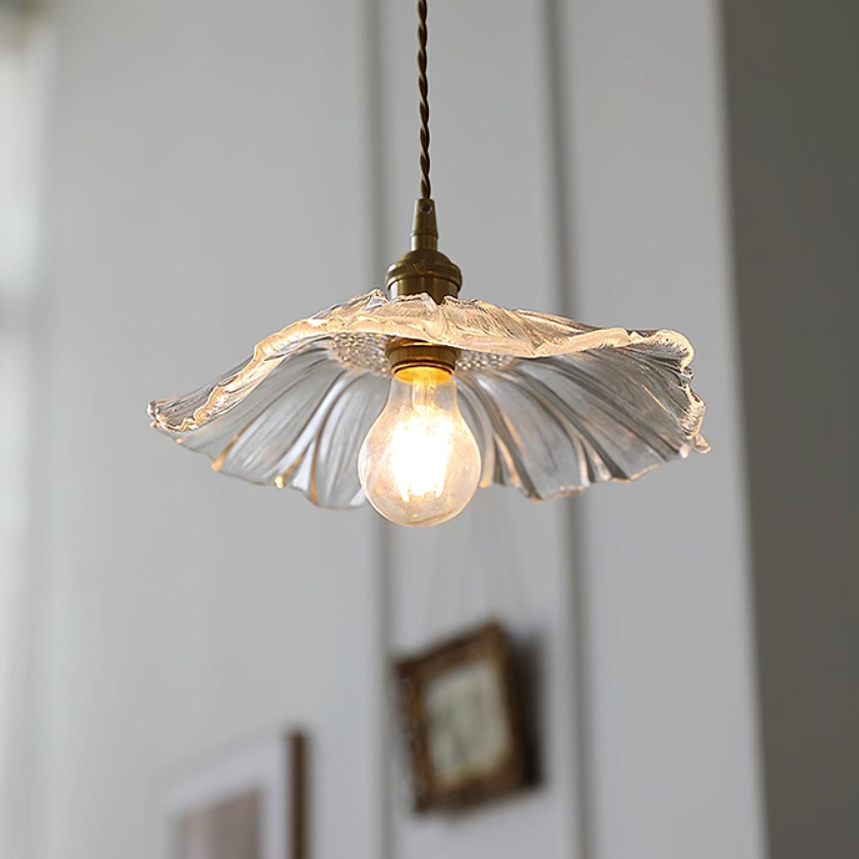 NostalgieLicht - Retro Glass Pendant Lamp with Copper Accents