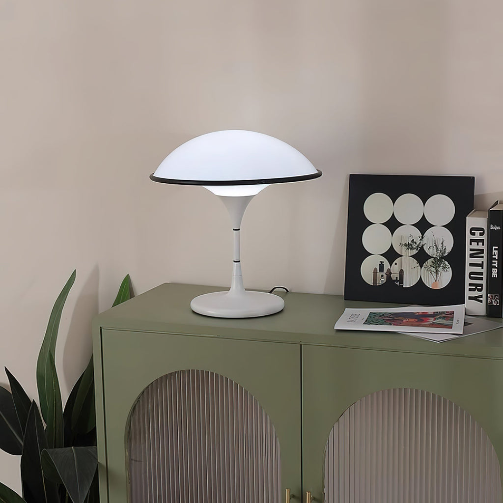 ArtistryGlow Table Lamp - Elegant Table Lamp for Atmospheric Lighting
