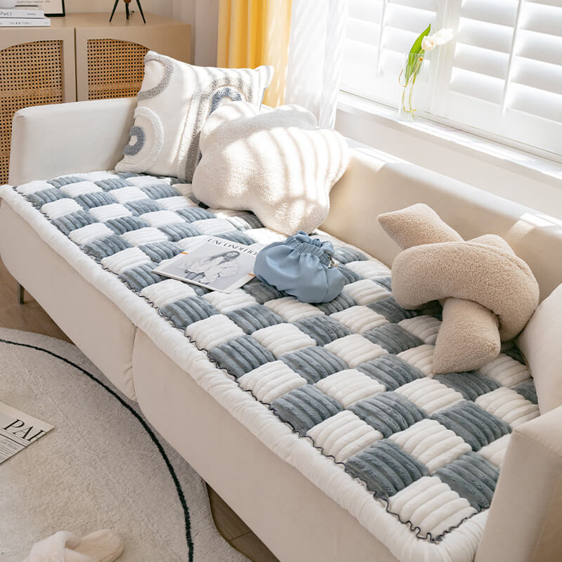 ChicShield – Luxury Sofa Protector for Stylish Interiors