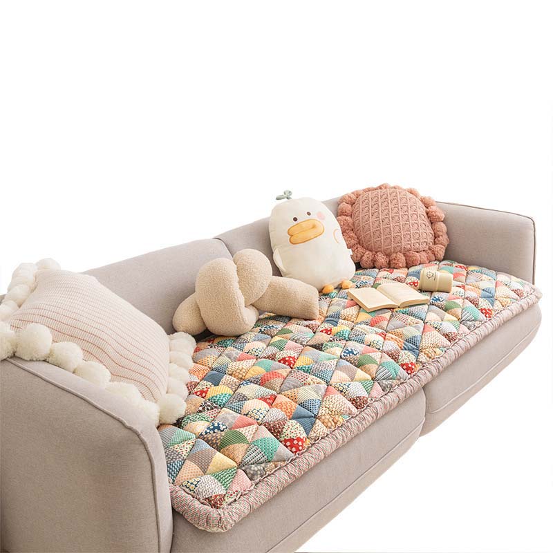 ChicShield – Luxury Sofa Protector for Stylish Interiors