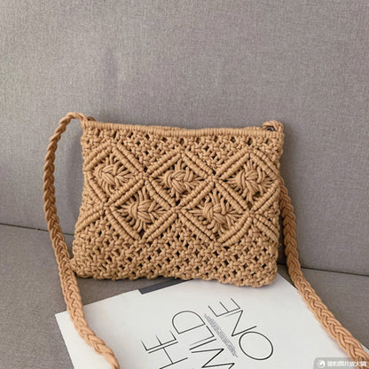 GwenBag – Elegant Woven Shoulder Bag for Summer