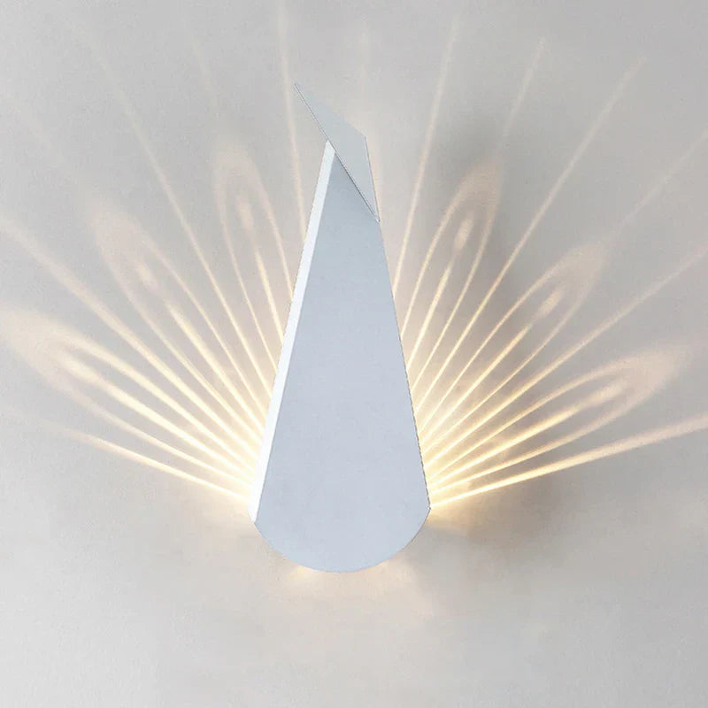 ElegantLuxe - Modern LED Wall Lamp Peacock Feather