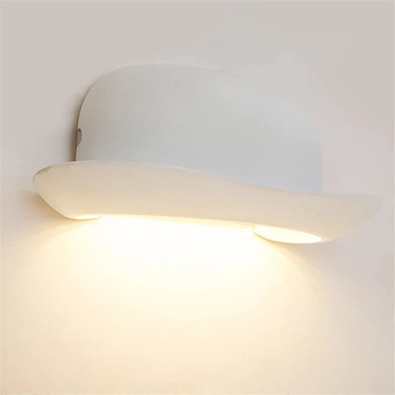 LuxeGlow Wall Light – Sleek LED Wall Lighting