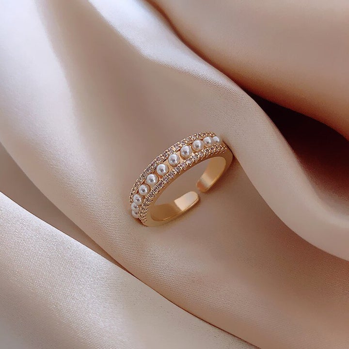 Elegant Golden Ring with Pearl - Martina