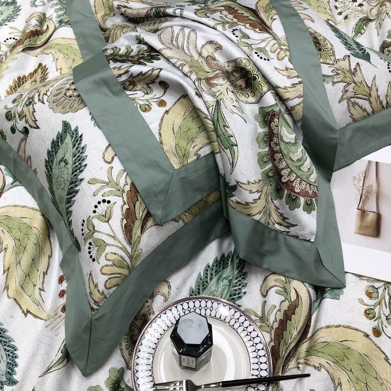 Verdant Paisley - Luxury Egyptian Cotton Duvet Cover Set