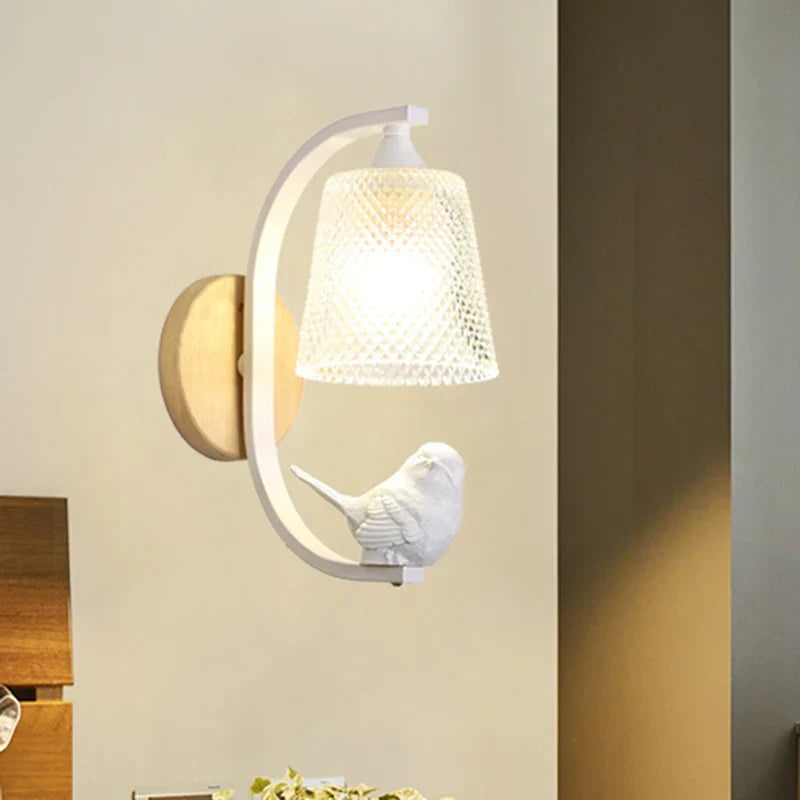 NordicBird Light – Trendy Bird Wall Lamp for Bedroom