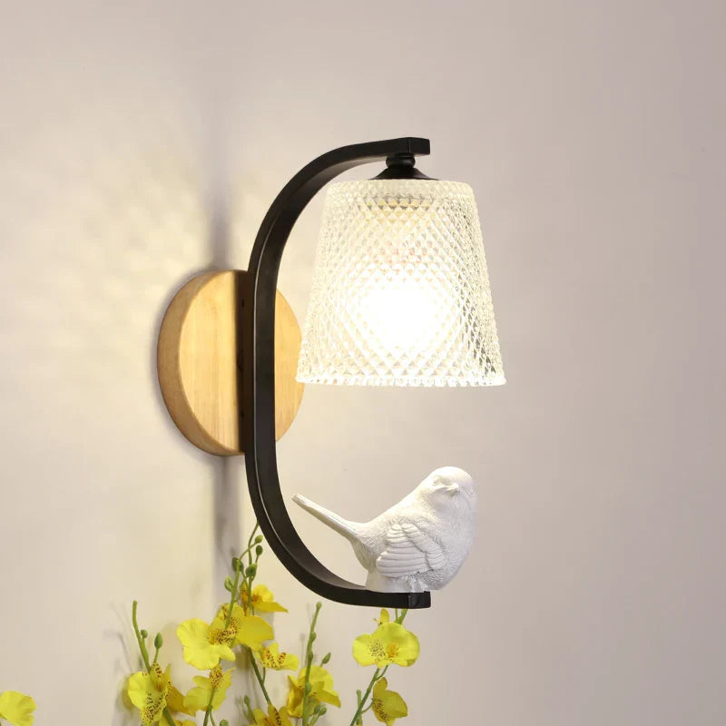 NordicBird Light – Trendy Bird Wall Lamp for Bedroom