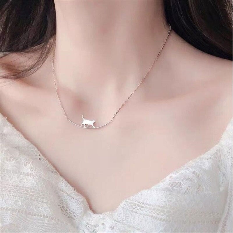 Elegant Silver Necklace with a Climbing Cat - Felina