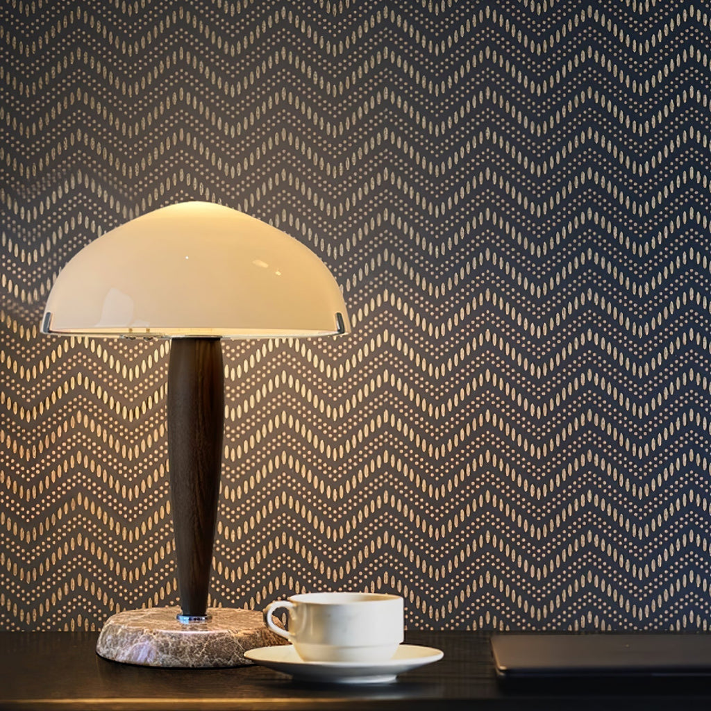 HeritageGlow Table - Timeless Table Lamp with Luxurious Materials
