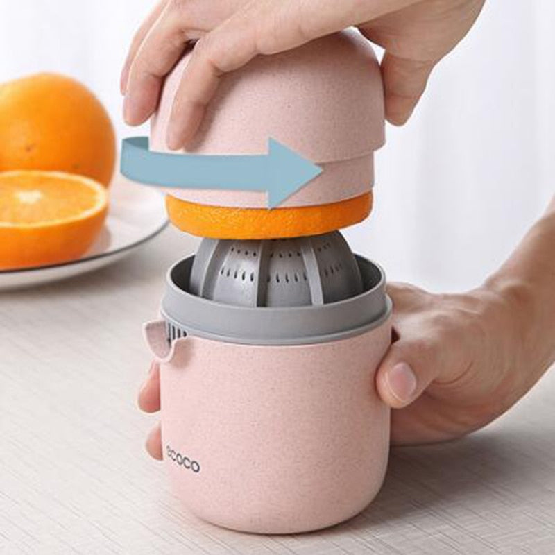 JuicySqueeze Juicer – Non-slip and Modern Design