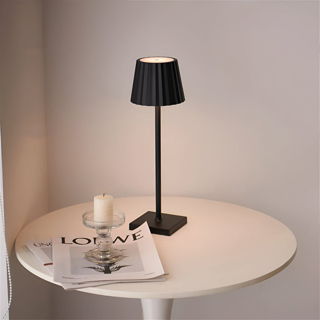 LichtElegant - Stylish Wireless Lamp for Your Home