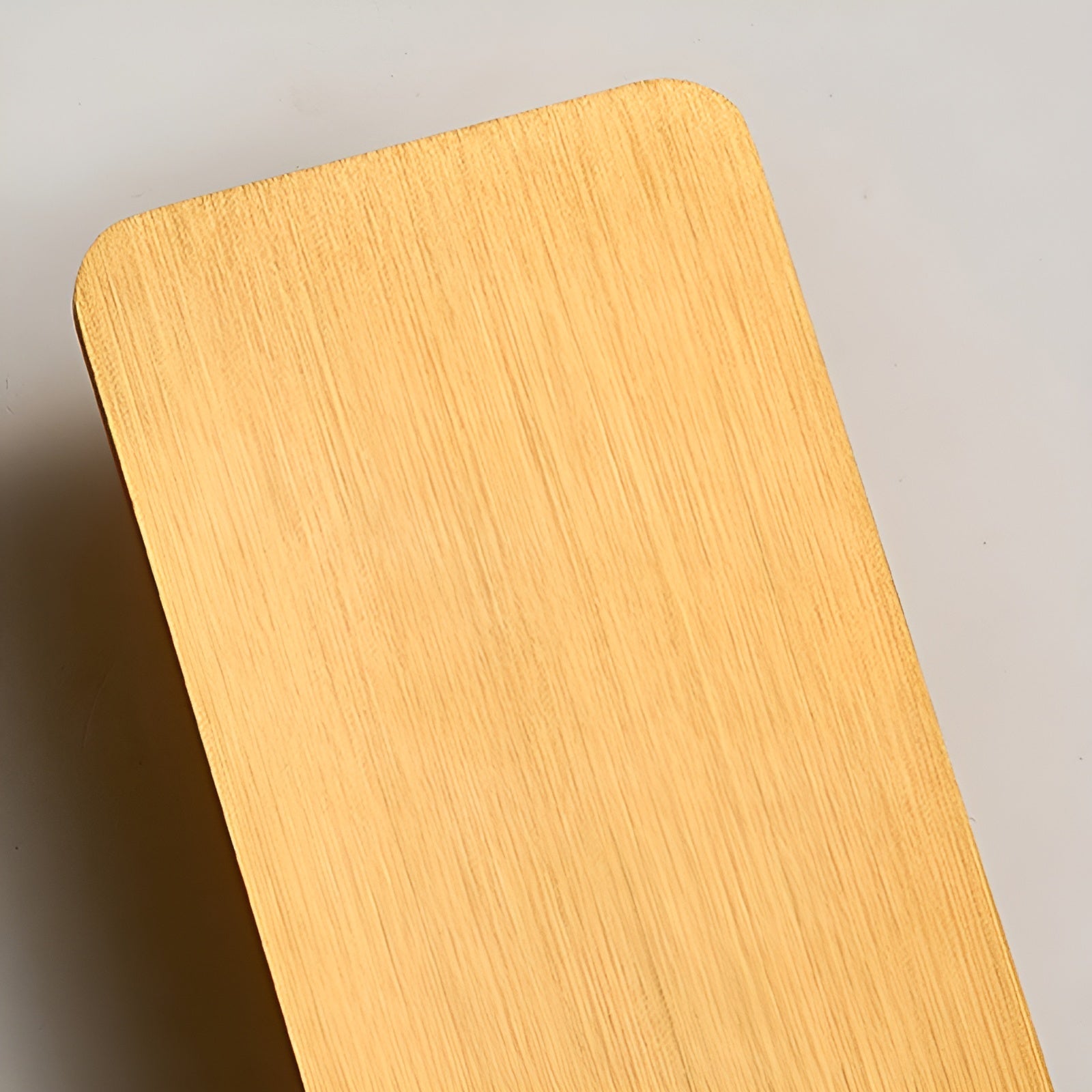 Luxurious Scandinavian LED Wall Lamp - Sleek Lighting for Any Space