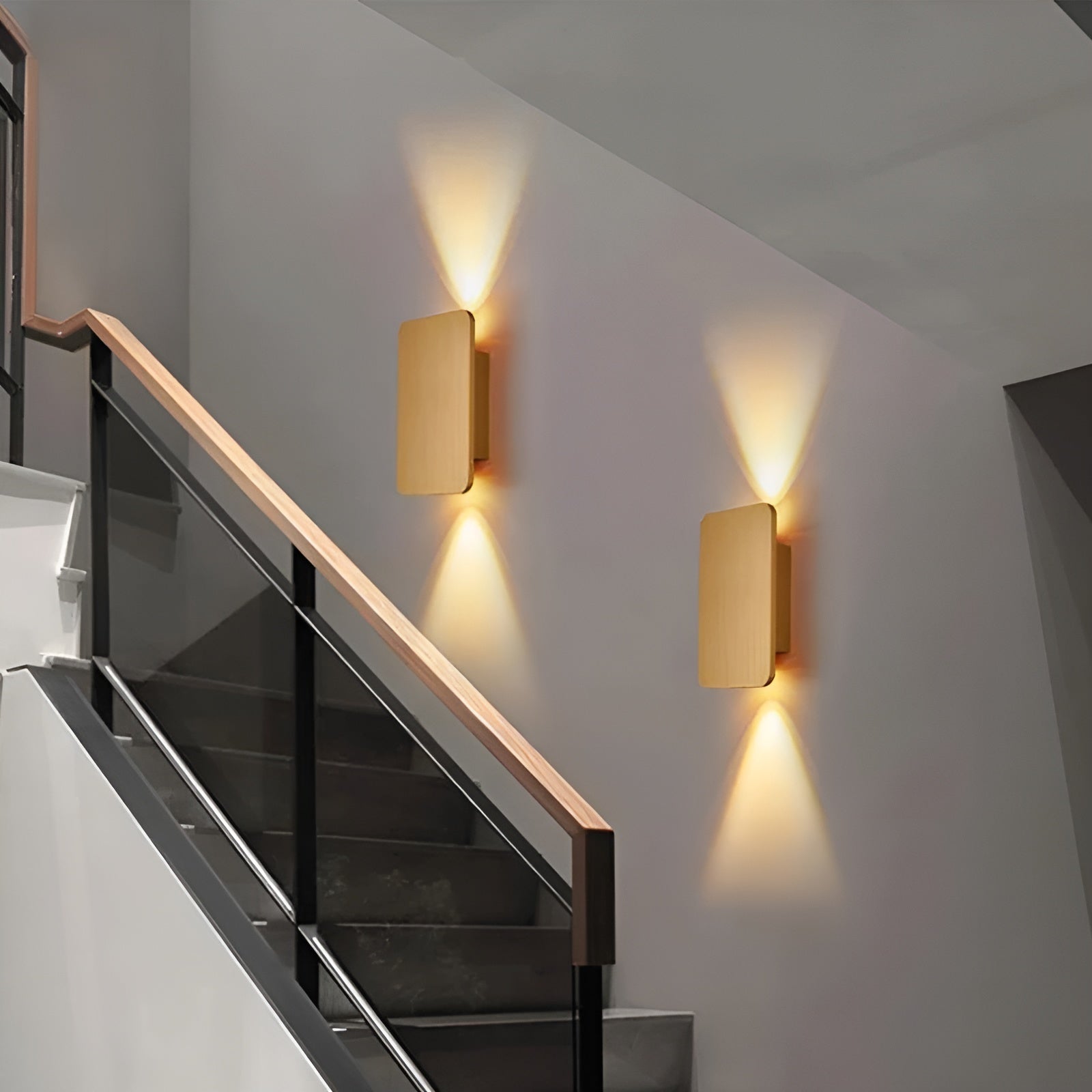Luxurious Scandinavian LED Wall Lamp - Sleek Lighting for Any Space