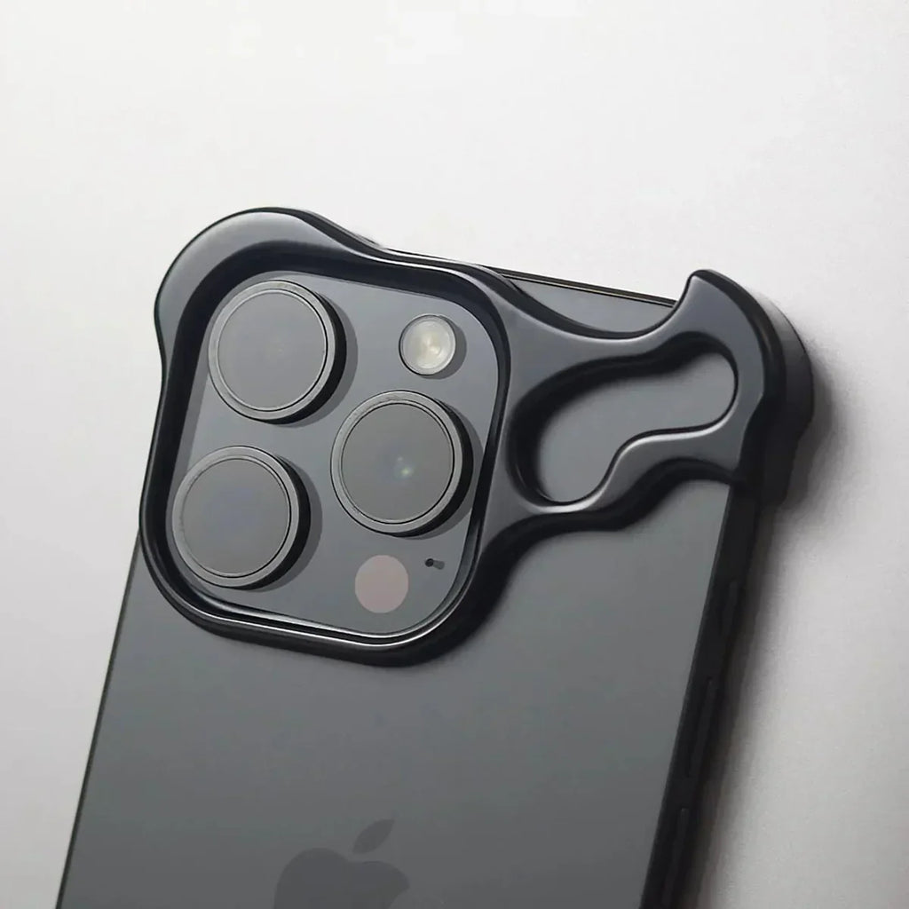 TitanShield Case - Stylish Protection for iPhone Edges