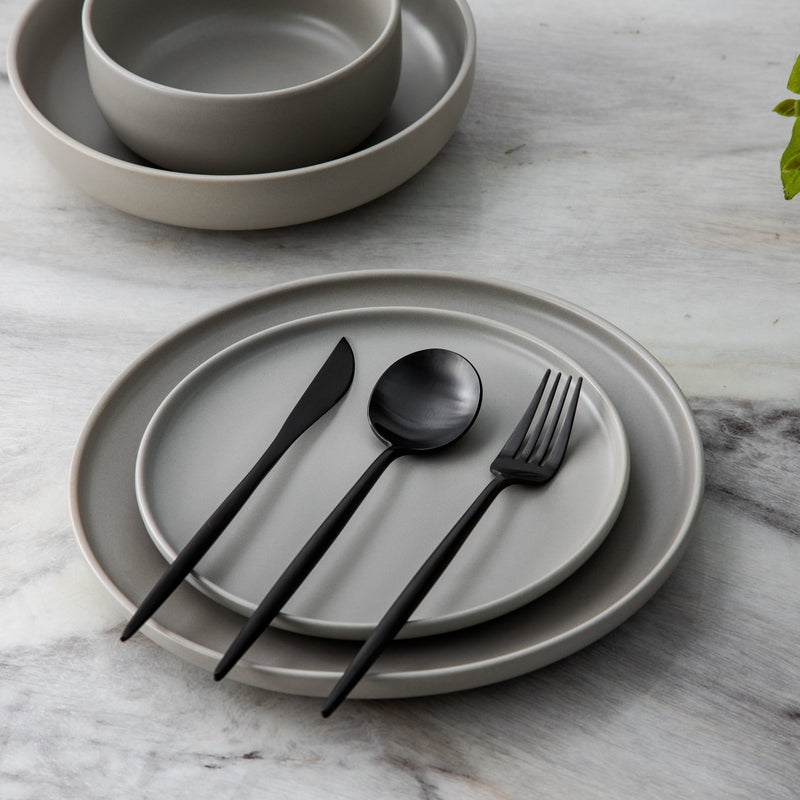 Minimalist Luxury Cutlery Set – 20-Piece, Titanium & Stainless Steel