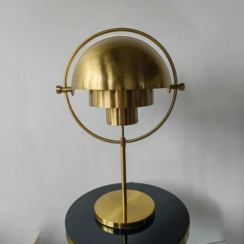 Stylish Glow - Luxury LED Table Lamp in Black and Gold
