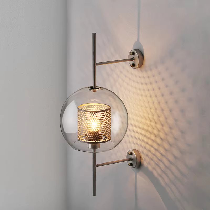ClarityWall - Elegant Wall Lamp for Atmospheric Lighting