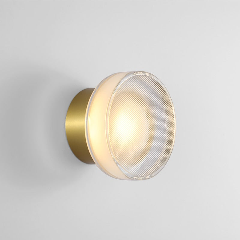 Chic Wall Lights - Bring a Warm and Elegant Atmosphere