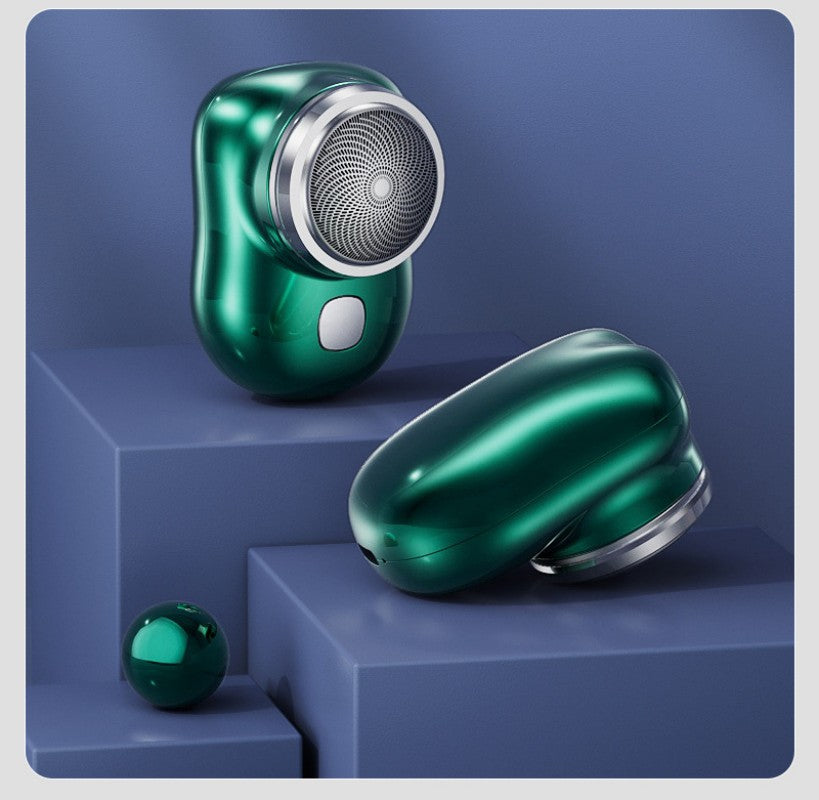 QuickTrim - Cordless Compact Shaver for a Perfect Look