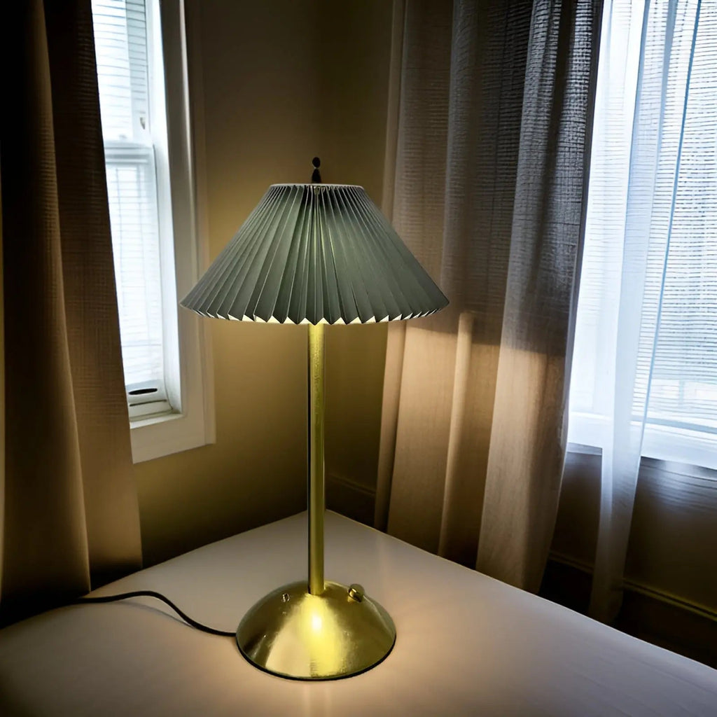 VersaLight Cordless Design Lamp – Elegant Lighting for Every Space