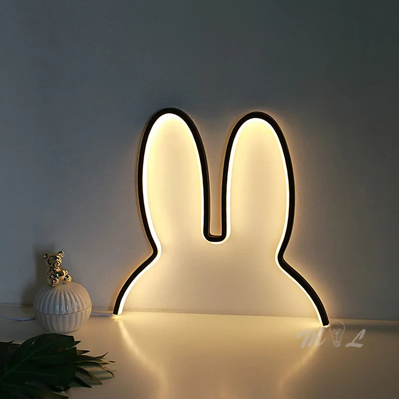 Magical LED Night Light for Atmospheric Bedtime Experiences