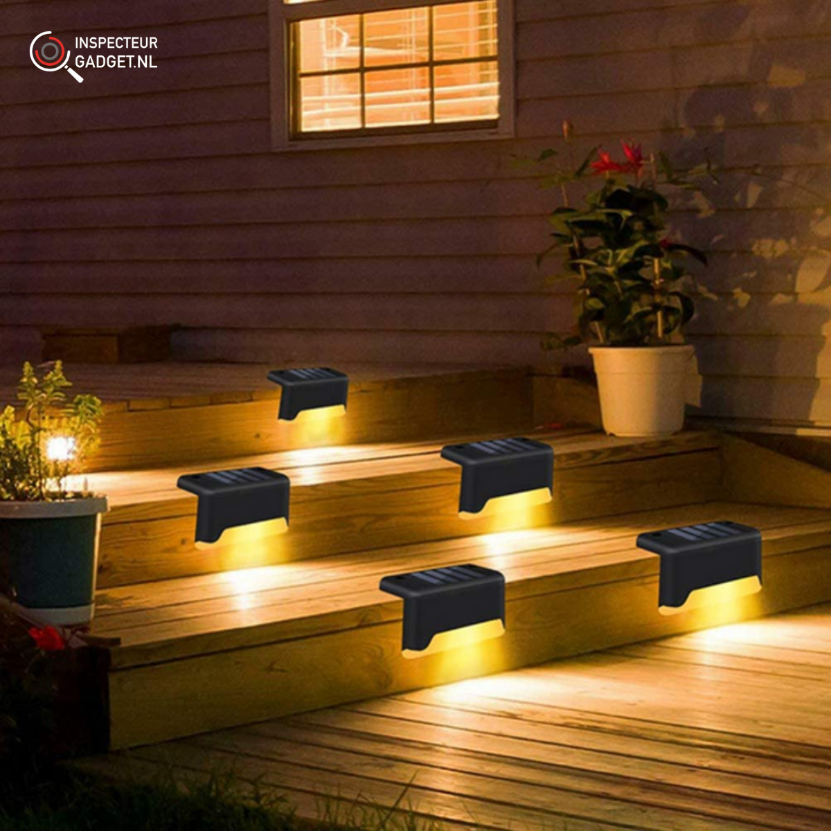 Wireless LED Solar Wall Lights Deluxe - Create the perfect ambiance in your garden!