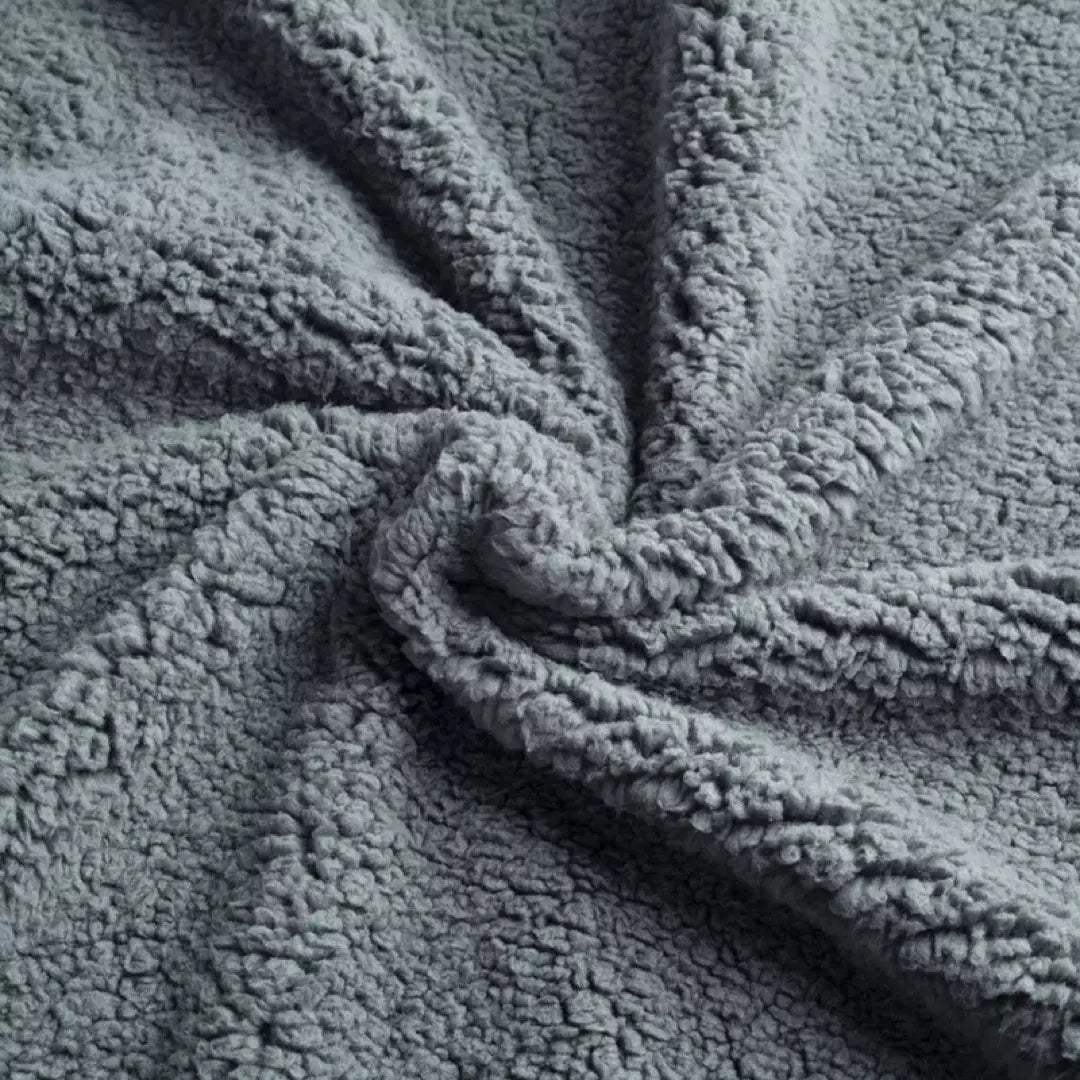 CozyGuard Blanket - Luxurious Waterproof Blanket for Relaxation