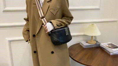 Lucy LeatherBag – Trendy and Cute Leather Saddle Bag