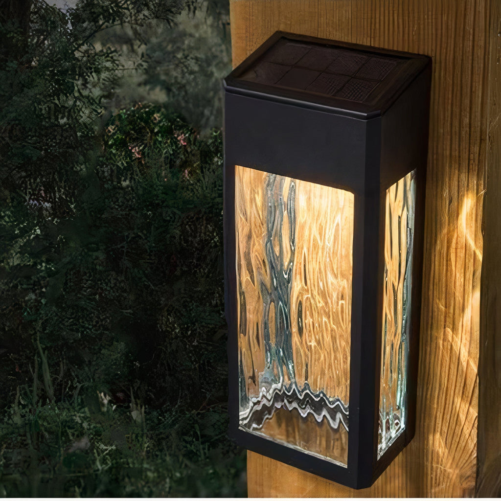 Lumaris Light – Stylish Solar Outdoor Light for Garden & Driveway