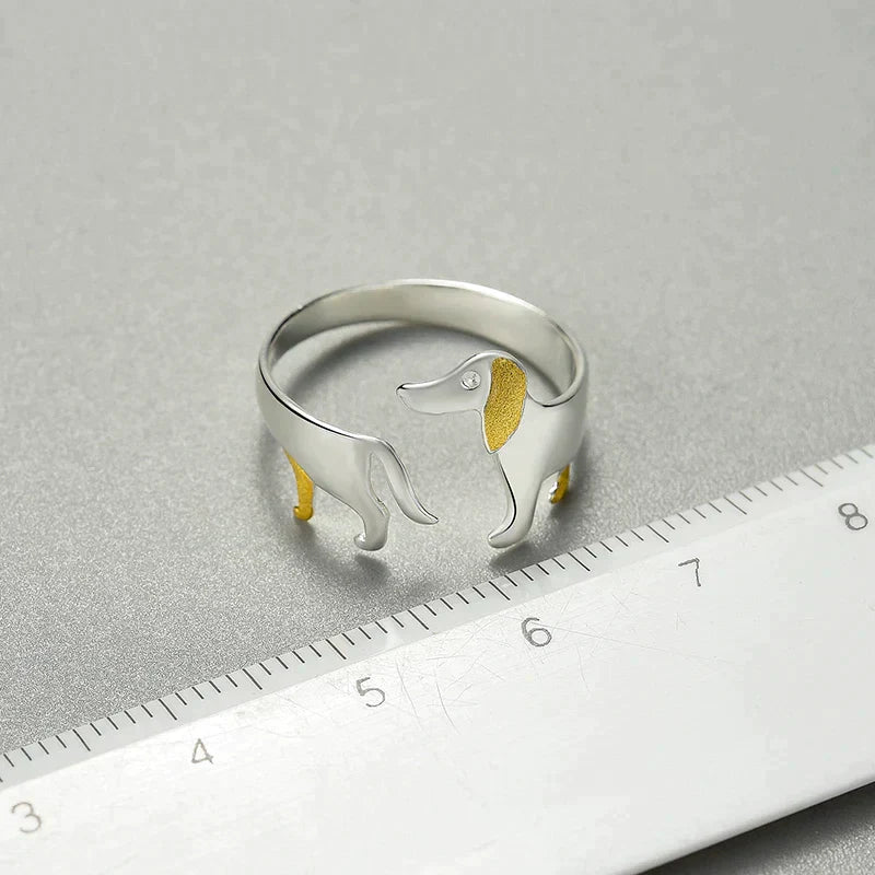 Cute Dachshund Ring - Perfect for Animal Lovers!
