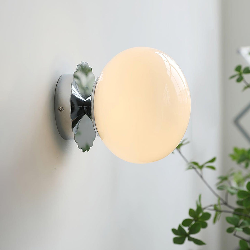 ChicGlow - Elegant Pink Glass Lamp for Stylish Interiors