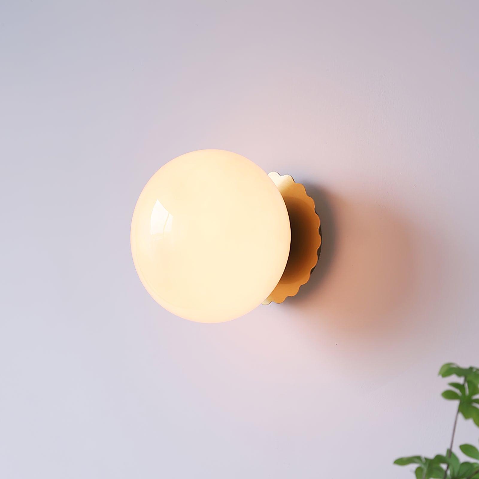 ChicGlow - Elegant Pink Glass Lamp for Stylish Interiors