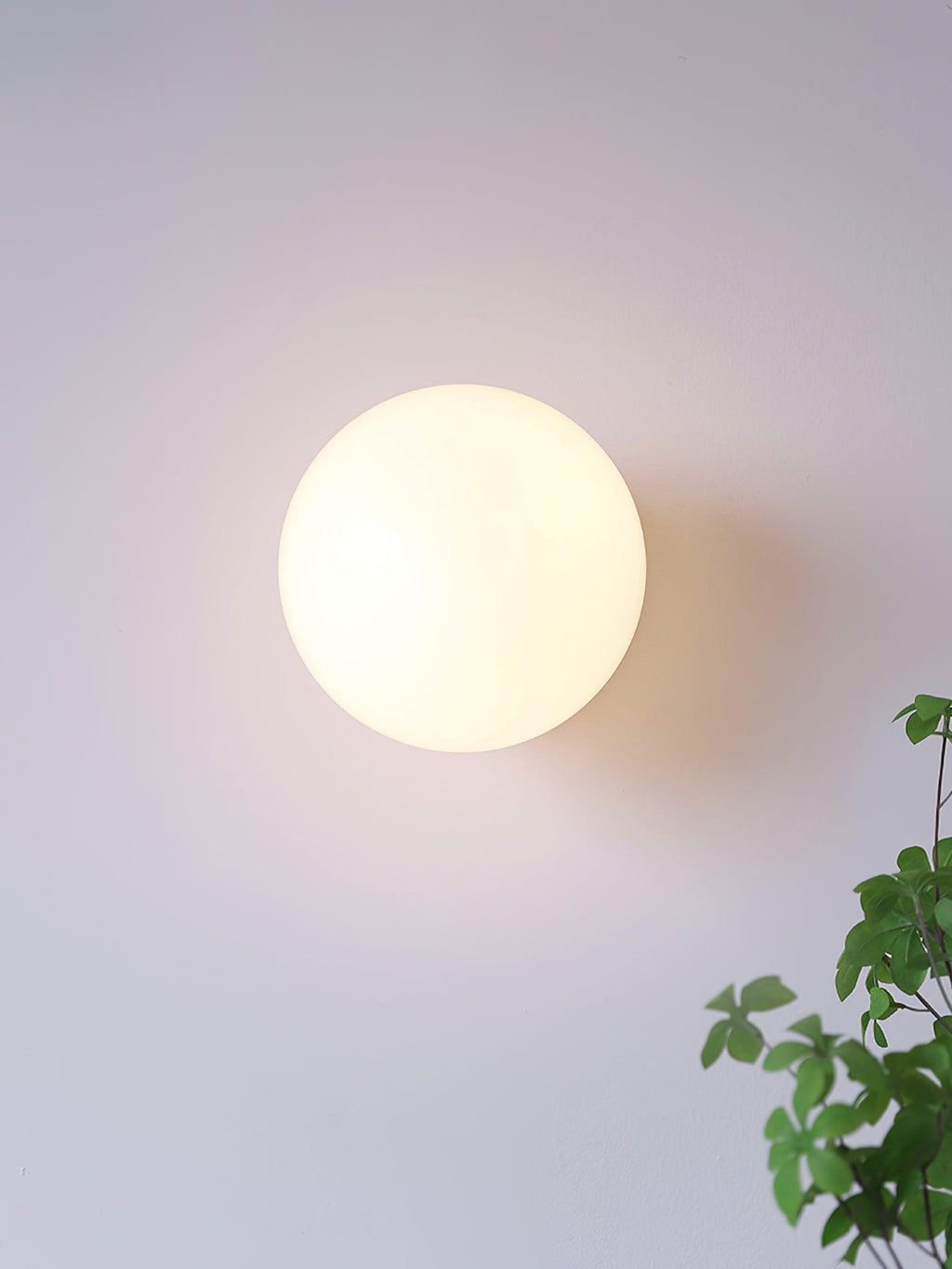 ChicGlow - Elegant Pink Glass Lamp for Stylish Interiors