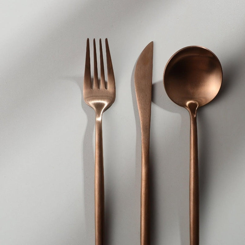 Minimalist Luxury Cutlery Set – 20-Piece, Titanium & Stainless Steel