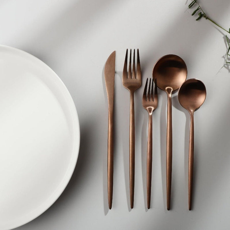 Minimalist Luxury Cutlery Set – 20-Piece, Titanium & Stainless Steel