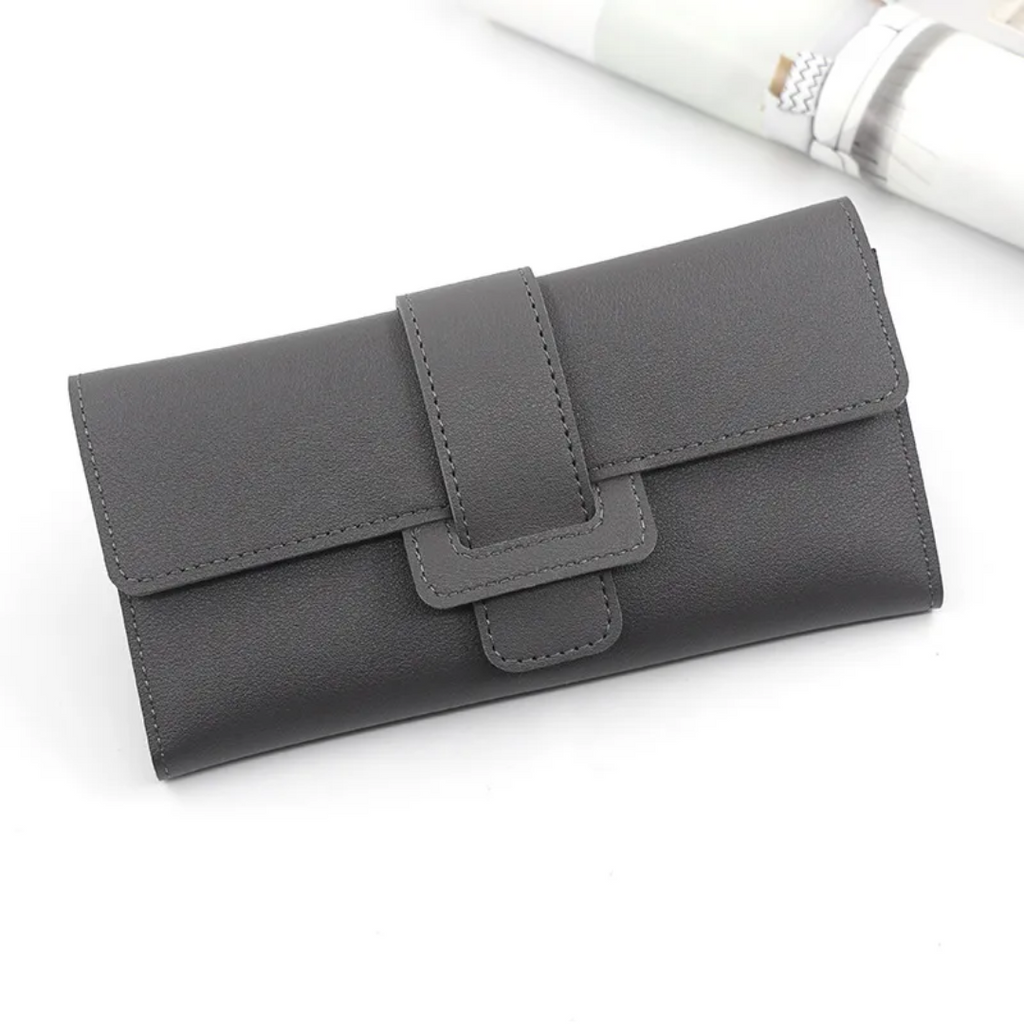 SlimWallet - Minimalist Leather Wallet for Him