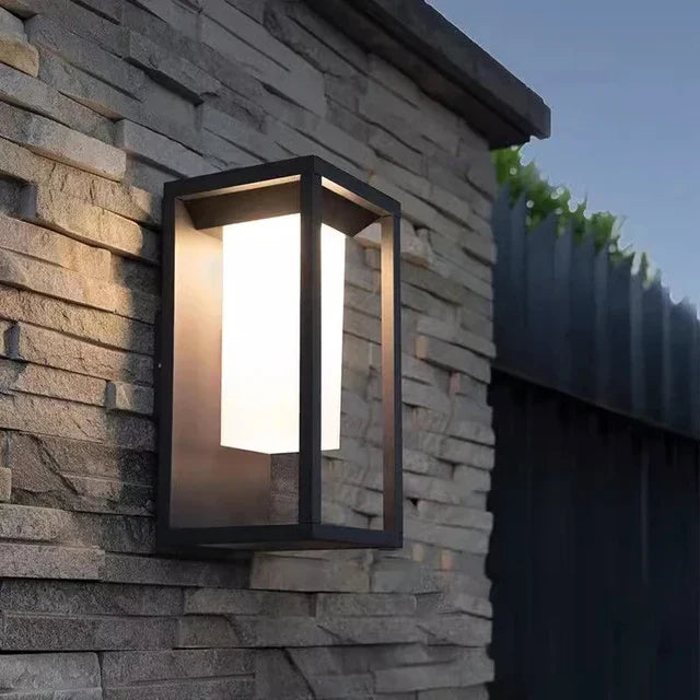 RayonChic Outdoor Lamp - Elegant LED Wall Light for Outdoor Lighting