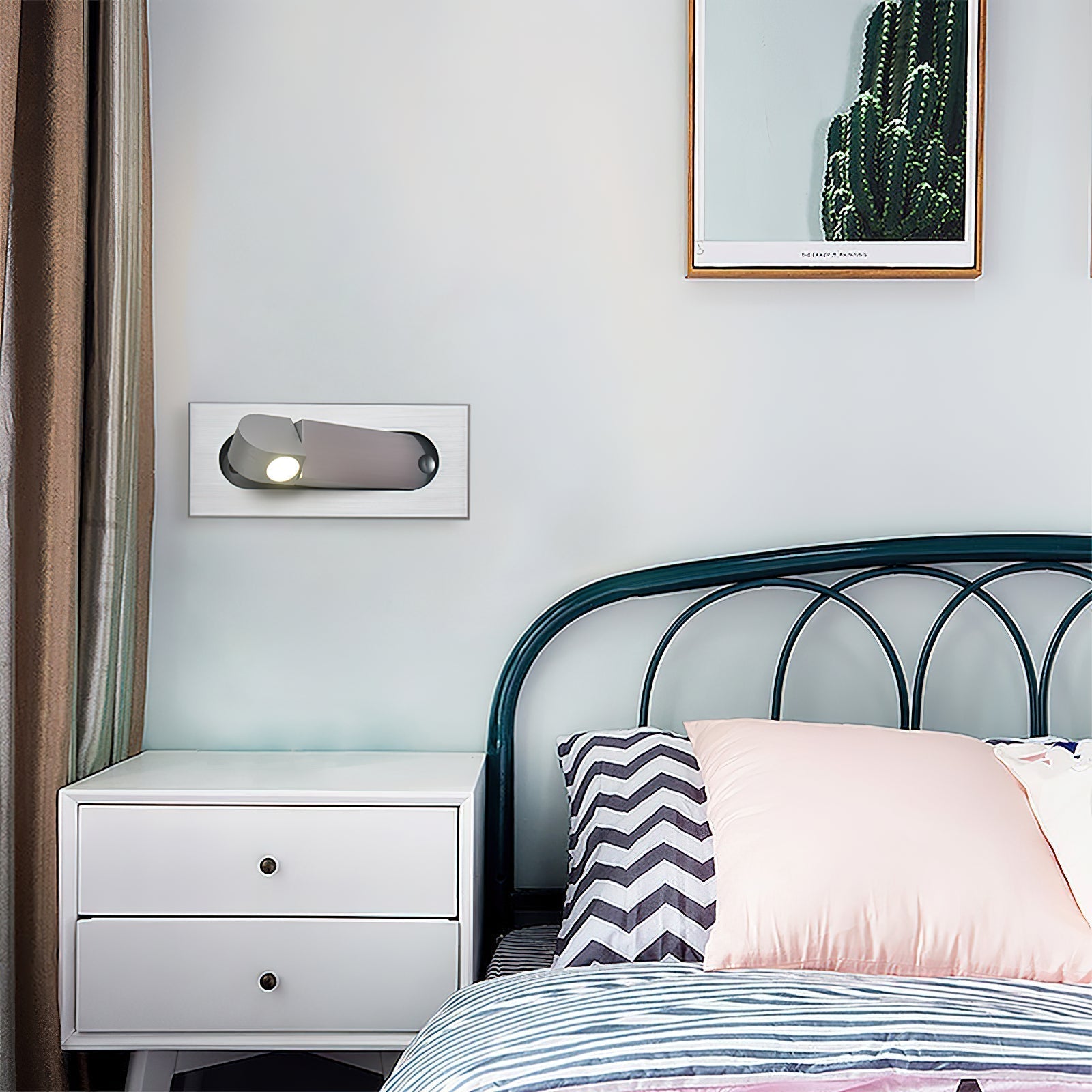 LumiNook – Adjustable Bedside Lamp