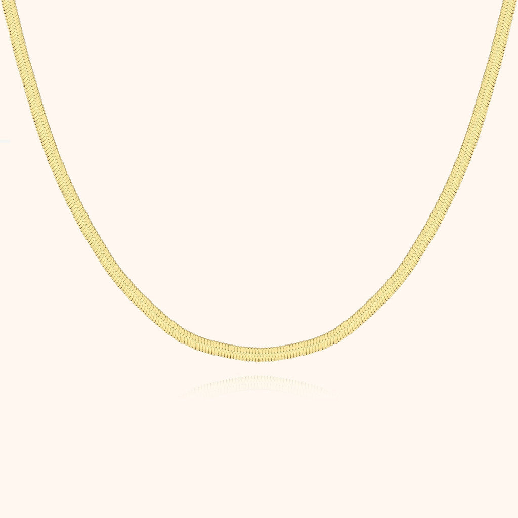 Elegant Flat Necklace - Helena