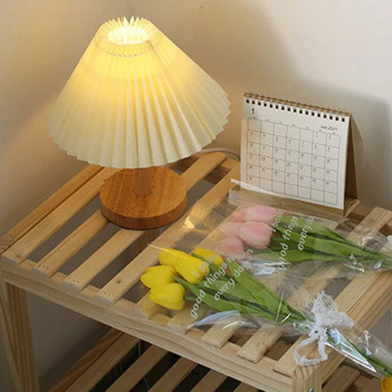 Shadelight - Stylish Minimalist Table Lamp for Luxury Interior Lighting