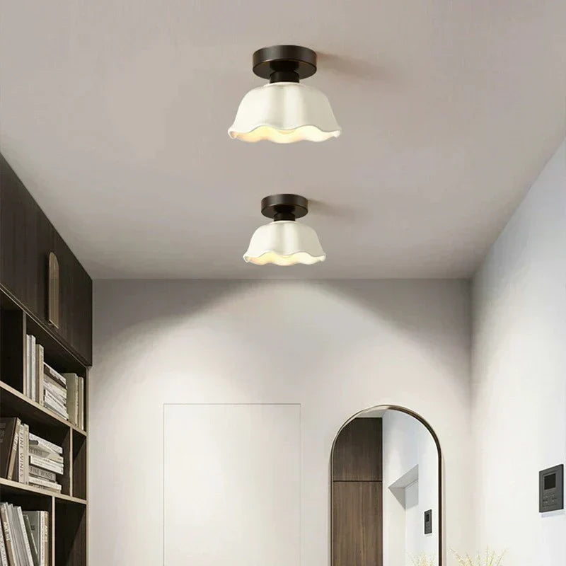 GleamSphere - Elegant Chandelier of Ceramic and Glass