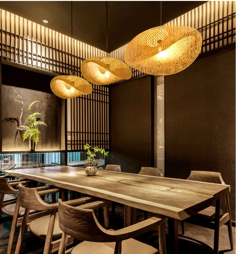 BambooLife Pendant Lamp - Hand-Woven Bamboo Lampshade for a Warm Interior