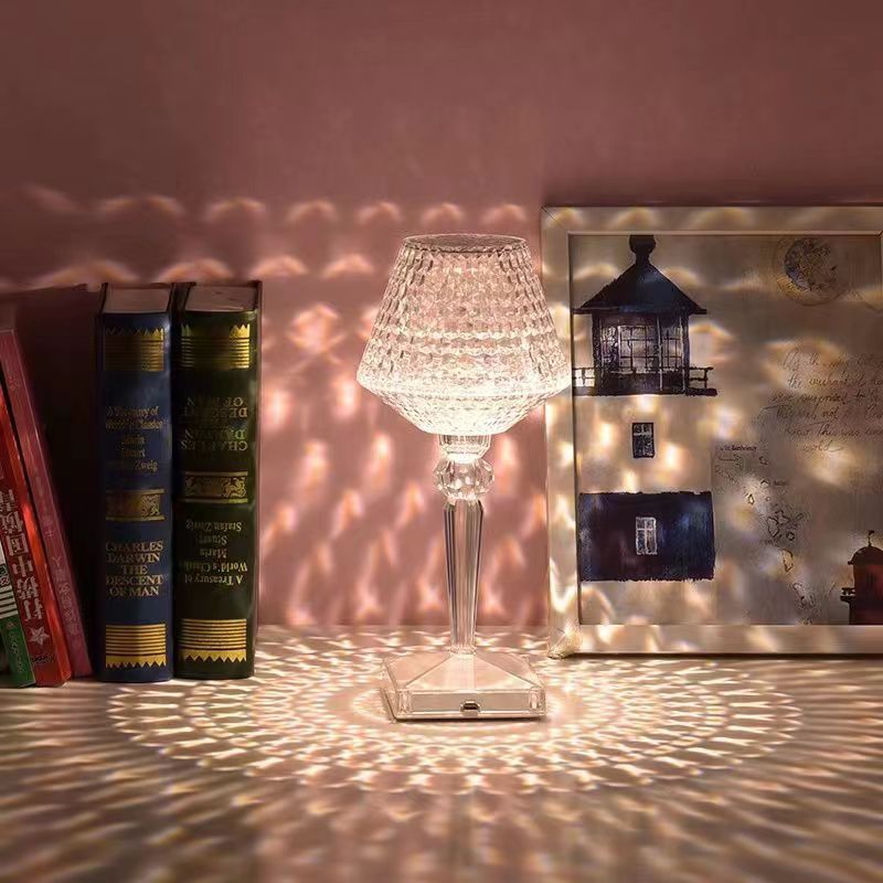 Liesbeth Crystal Lamp - Luxury Table Lamp with USB Charging Function