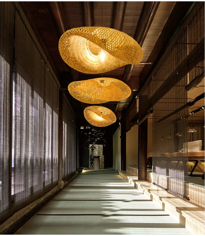 BambooLife Pendant Lamp - Hand-Woven Bamboo Lampshade for a Warm Interior
