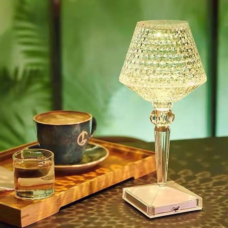 Liesbeth Crystal Lamp - Luxury Table Lamp with USB Charging Function
