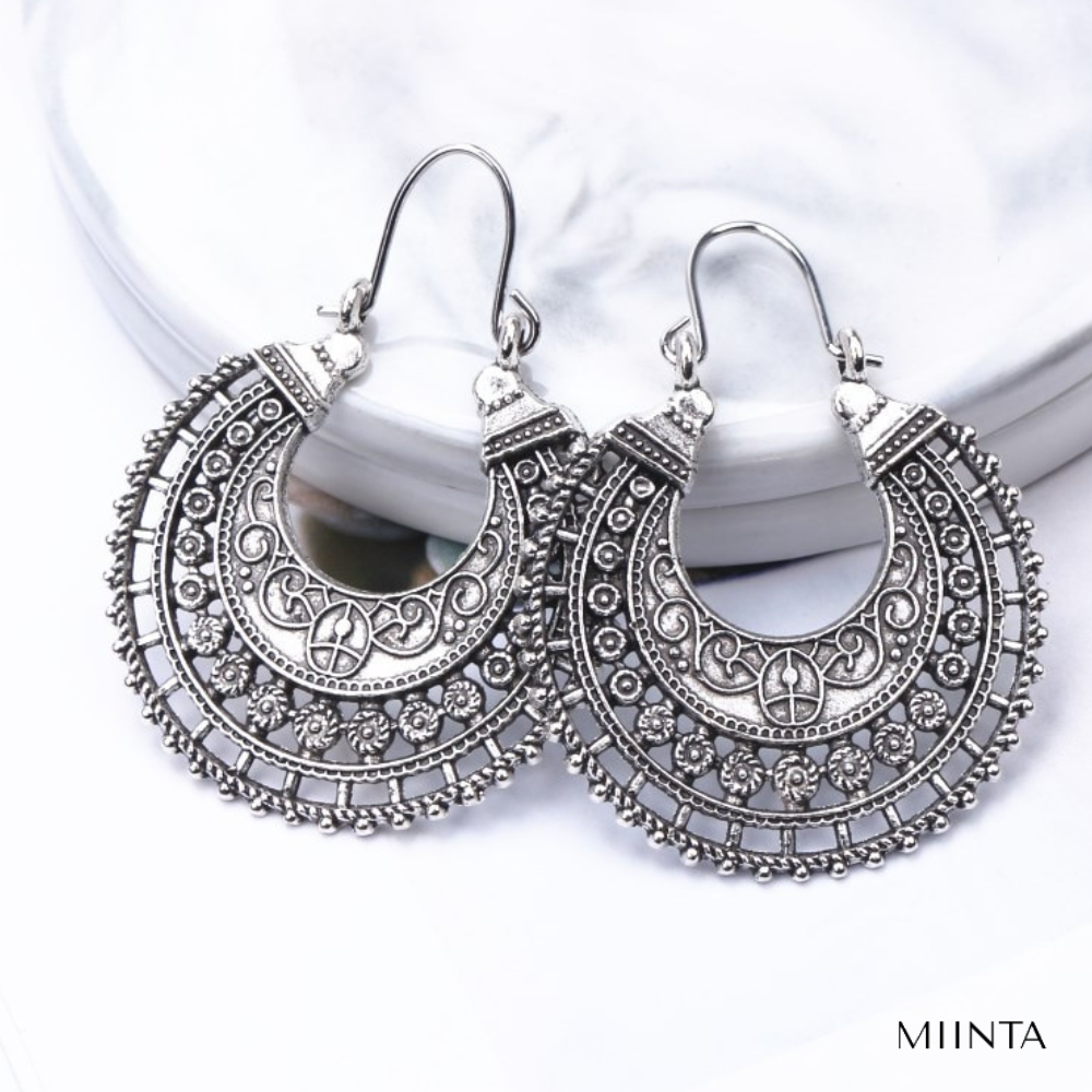 Elegant Tibetan Filigree Earrings Made of High-Quality Sterling Silver!