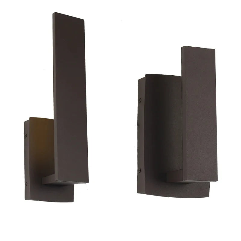 LumièreRugueuse Wall Lamp - Weatherproof Outdoor Wall Lamp